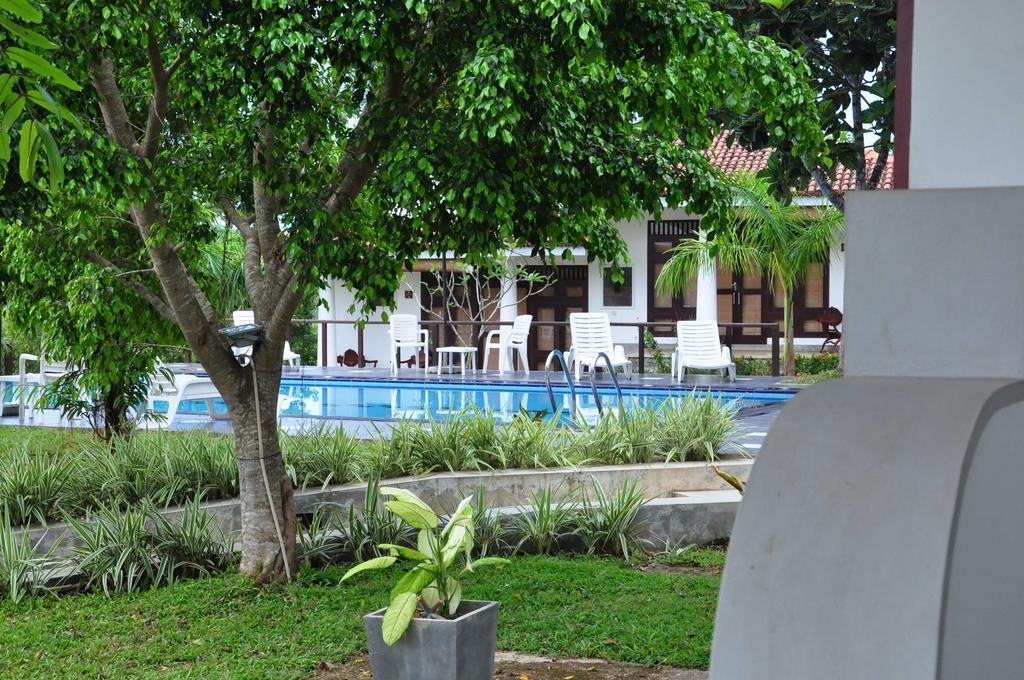 Fort Edge Retreat Unawatuna Esterno foto
