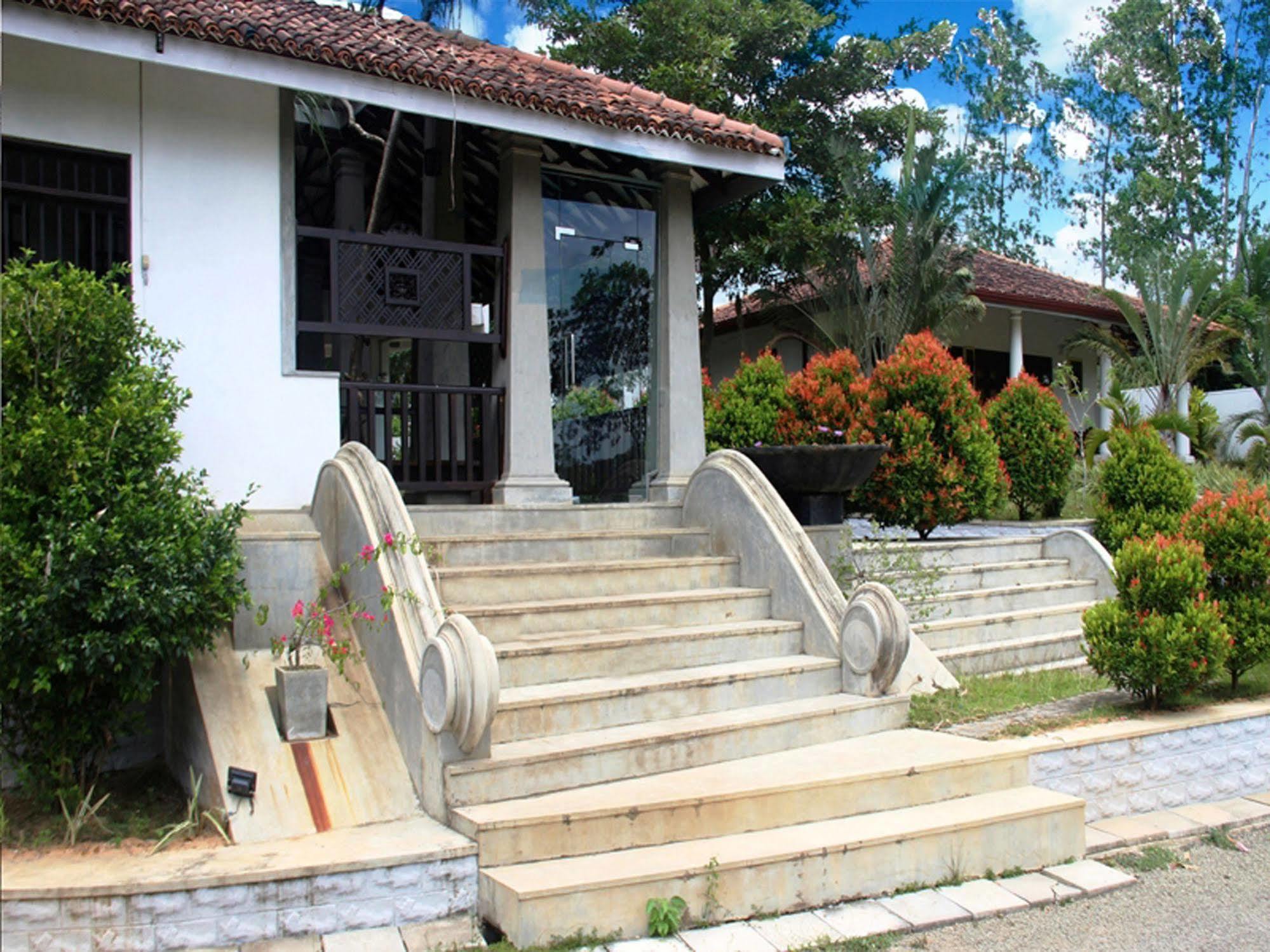 Fort Edge Retreat Unawatuna Esterno foto