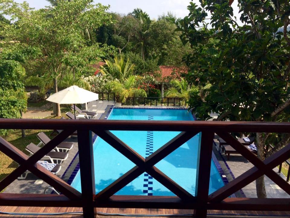 Fort Edge Retreat Unawatuna Esterno foto